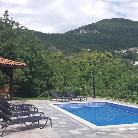 Opatija 아파트 로브란