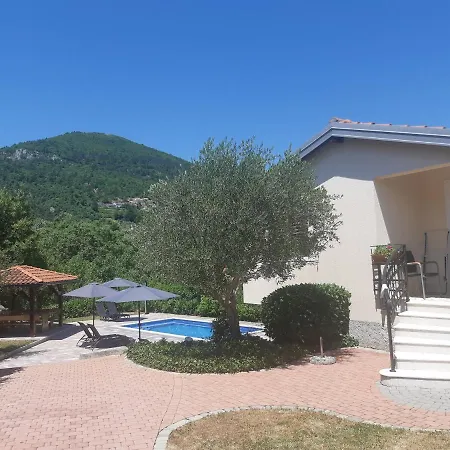 Opatija Apartman *