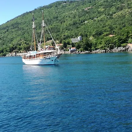 Opatija Ловран